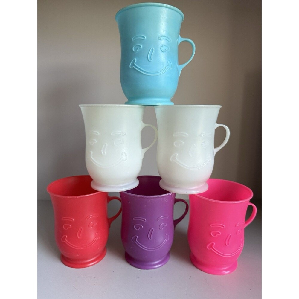 Vintage Kool-Aid Man Face Plastic Cups Mugs Set of 6 Red Pink Turquoise White